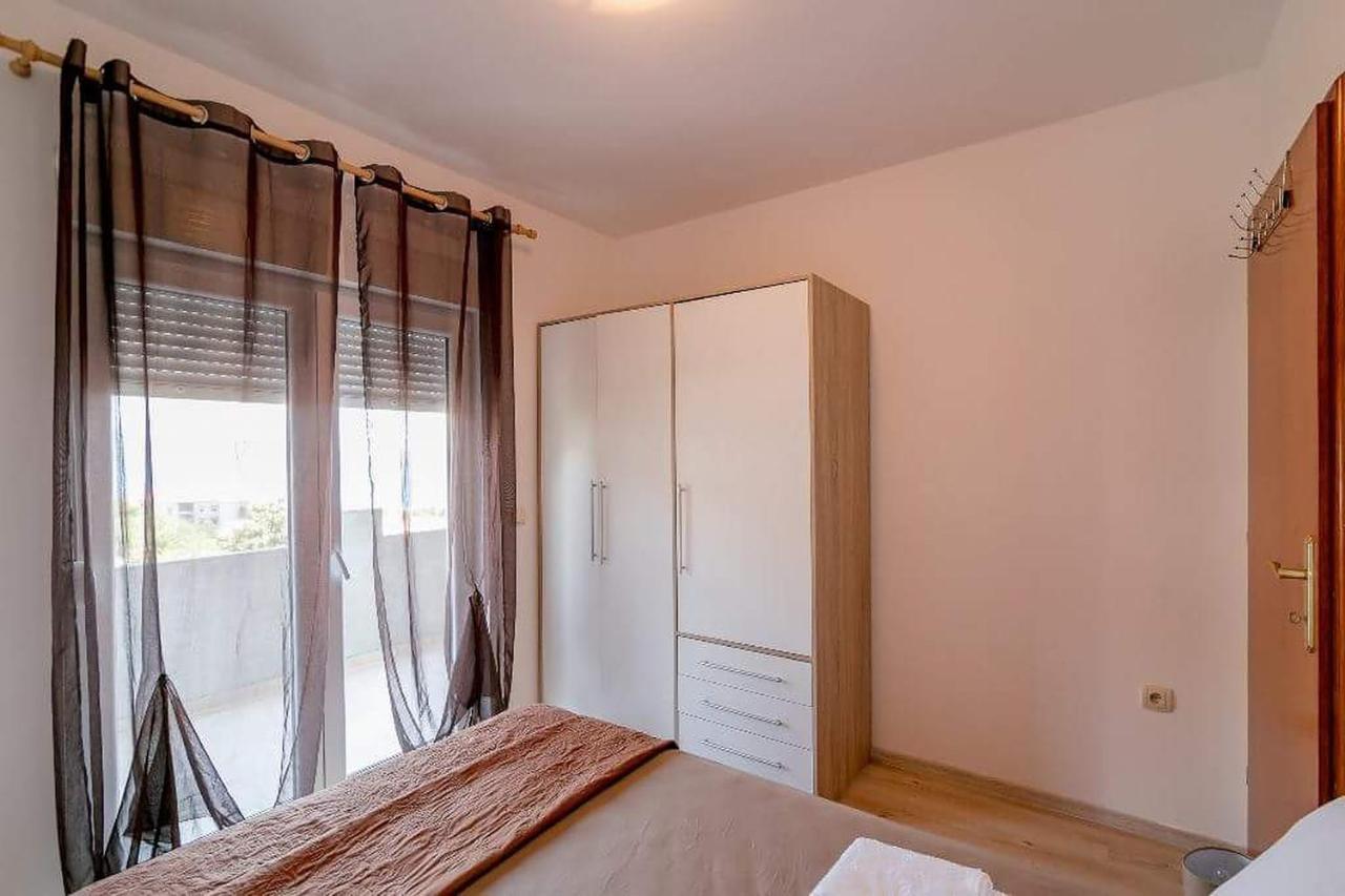 Vasic Apartments แฮร์เซ็ก-โนวี ภายนอก รูปภาพ